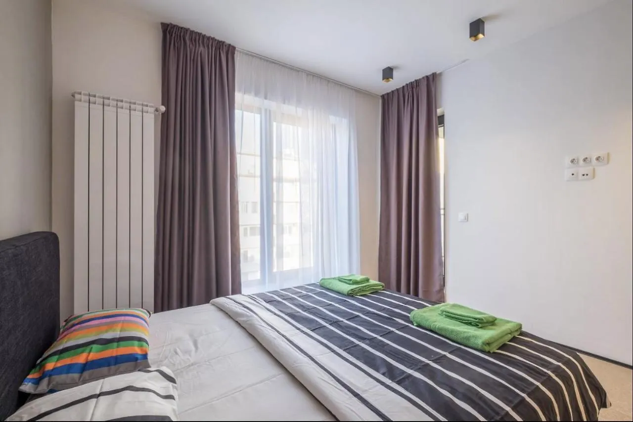 City Apartments - Mall Of Sofia & Metro Station