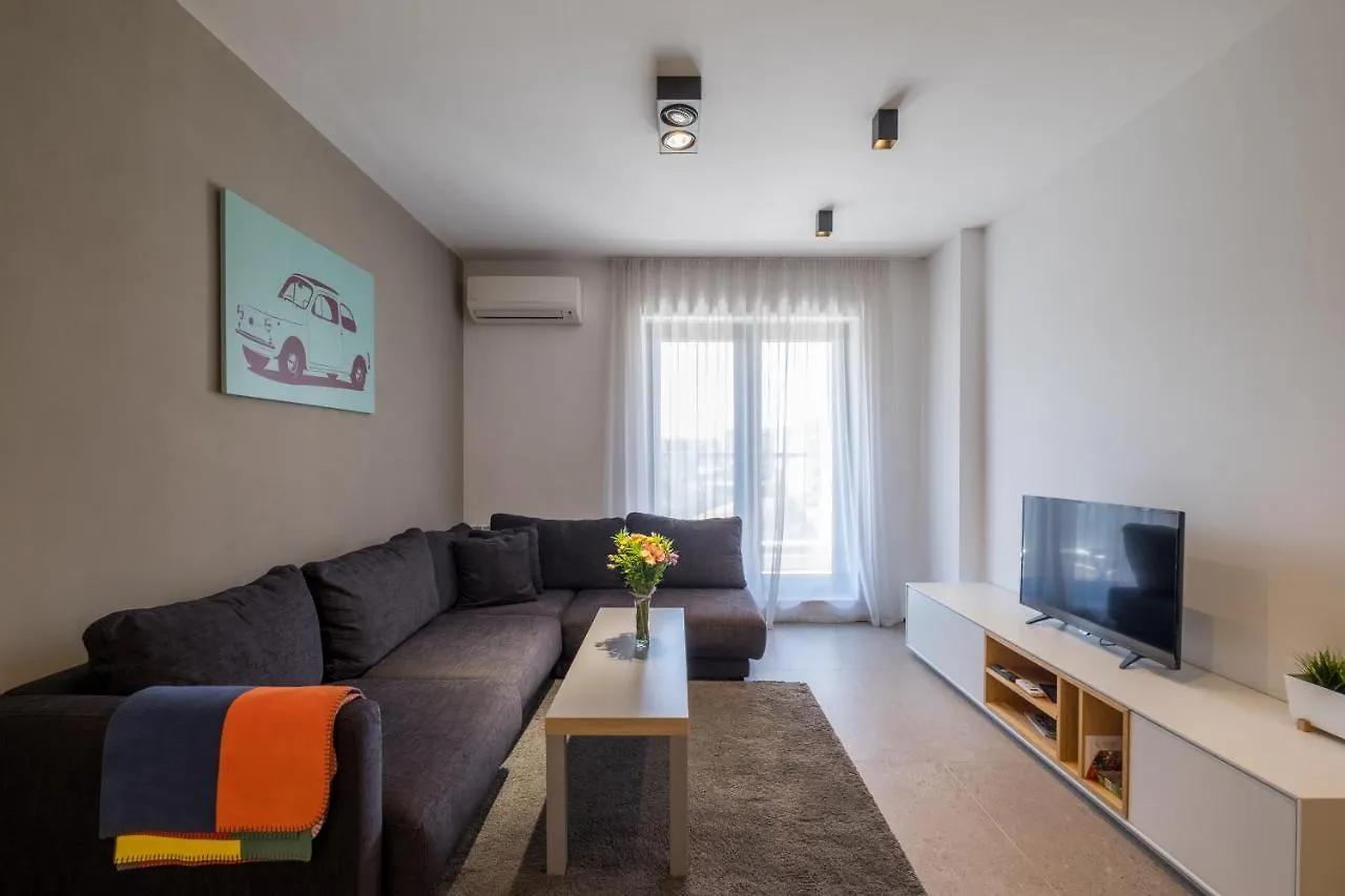 City Apartments - Mall Of Sofia & Metro Station